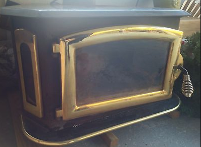 Buck 18 Non-Catalytic Wood Stove Body with Gold Door and Bay Windows