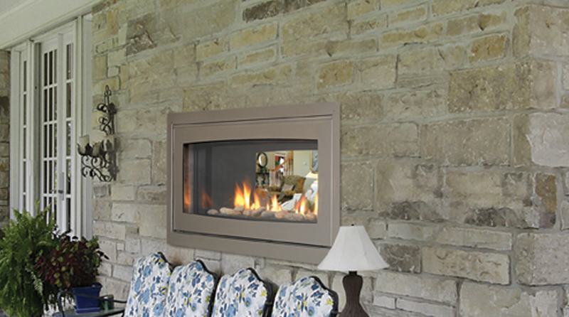 Majestic Echelon See-Thru Direct Vent Gas Fireplace