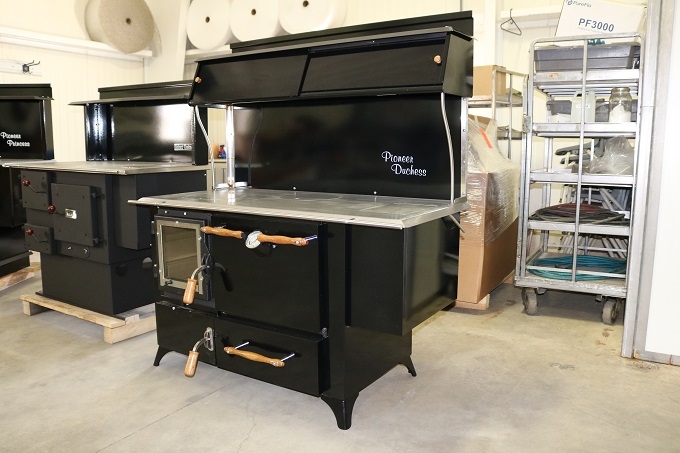 Pioneer Duchess Wood Cookstove