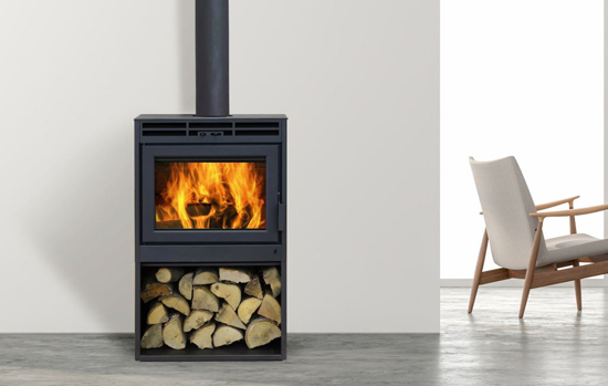 Supreme Novo 18 Free Standing Woodstove — Owner's Manual